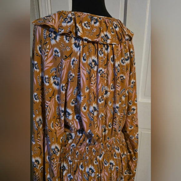 Universal Thread Floral Dress With Balloon Sleeves - Picture 6 of 7